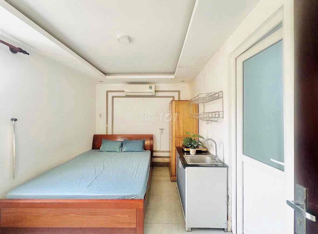 Phạm Văn Chiêu - open window - full comfortable price great