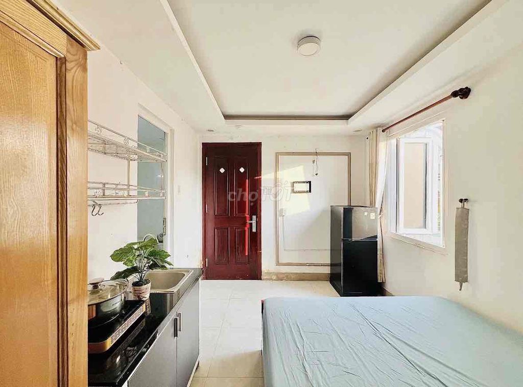 Phạm Văn Chiêu - open window - full comfortable price great