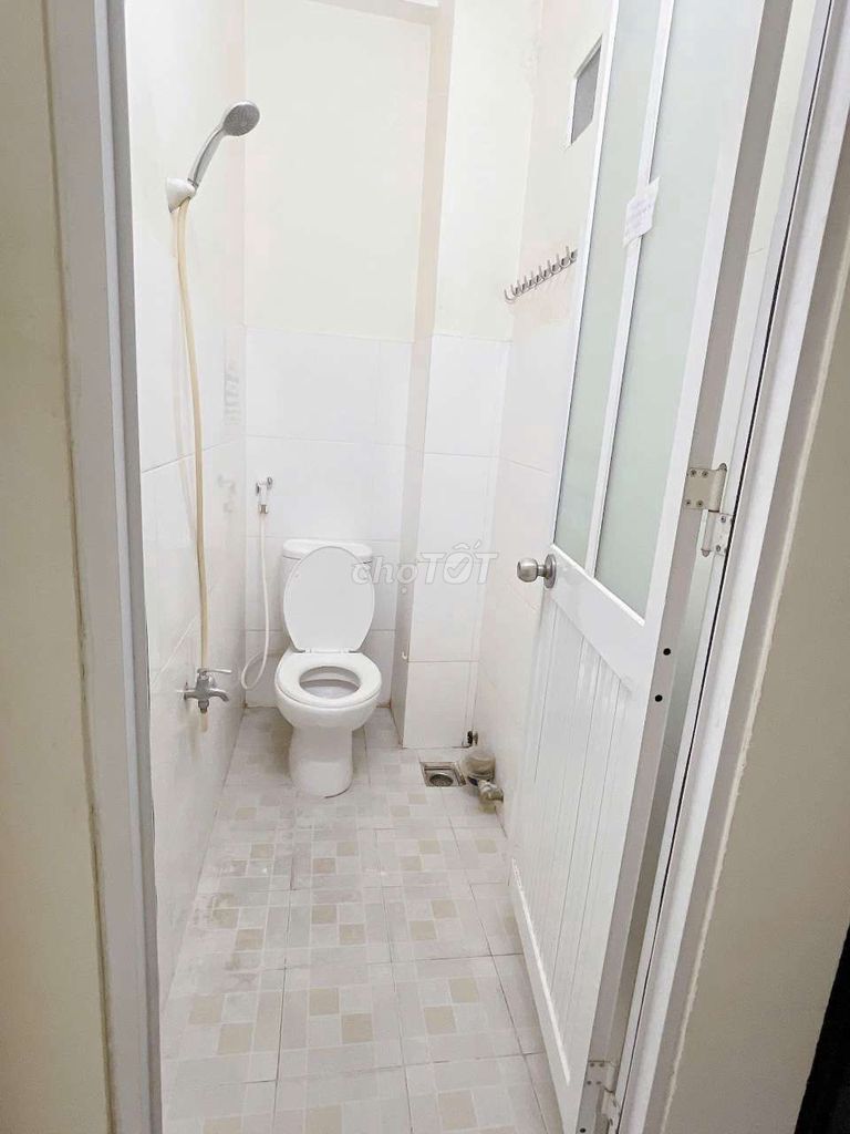 Rent the District 10 room.