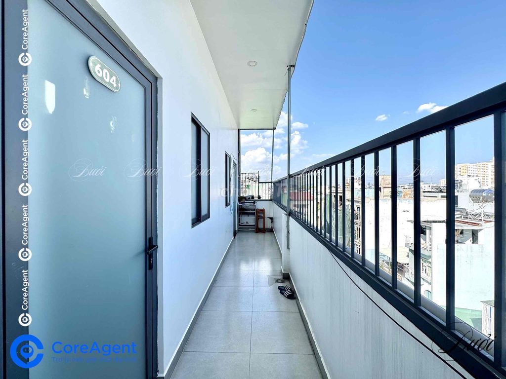 Back to the balcony-full interior right now Âu Cơ - vhu-dun