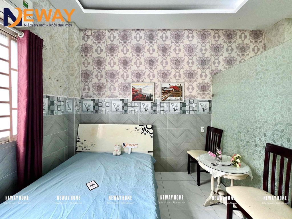 Room 2 3_Integration near the department store_Lê Trọng Tấn