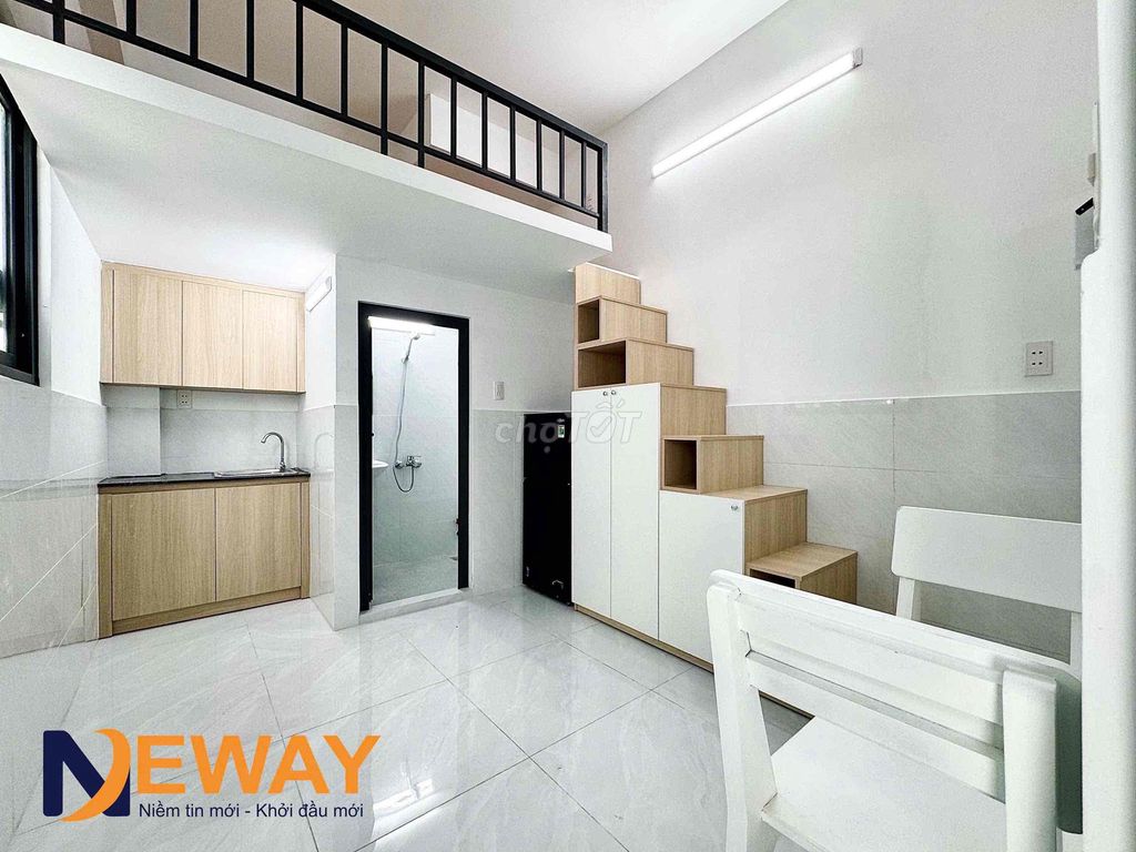 Open up the newly built boarding room - right at the University of Deconstruction - full interior.