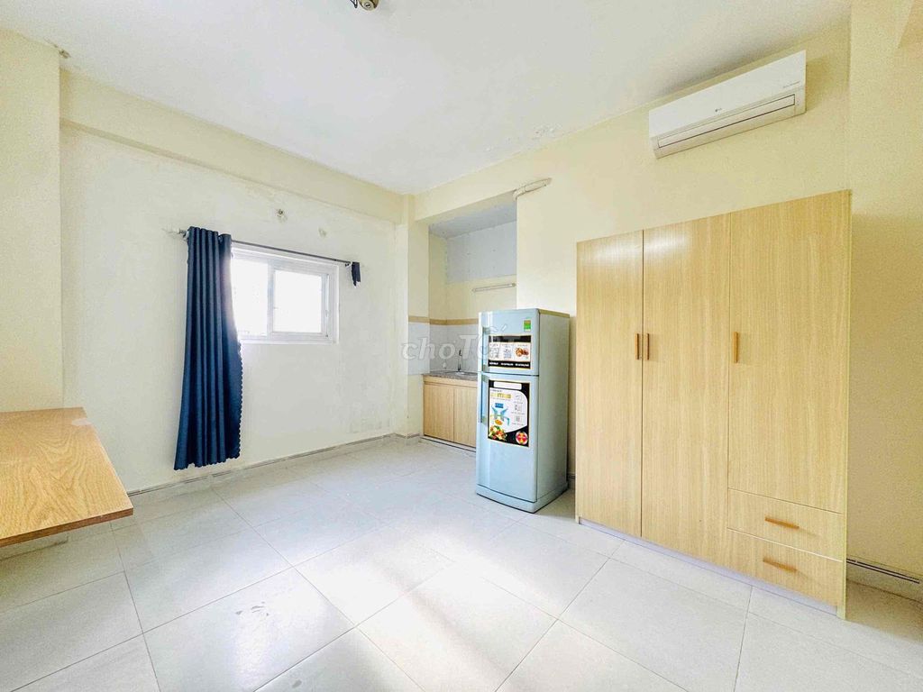 It's the owner of the guest room at the center of Bình Thạnh.