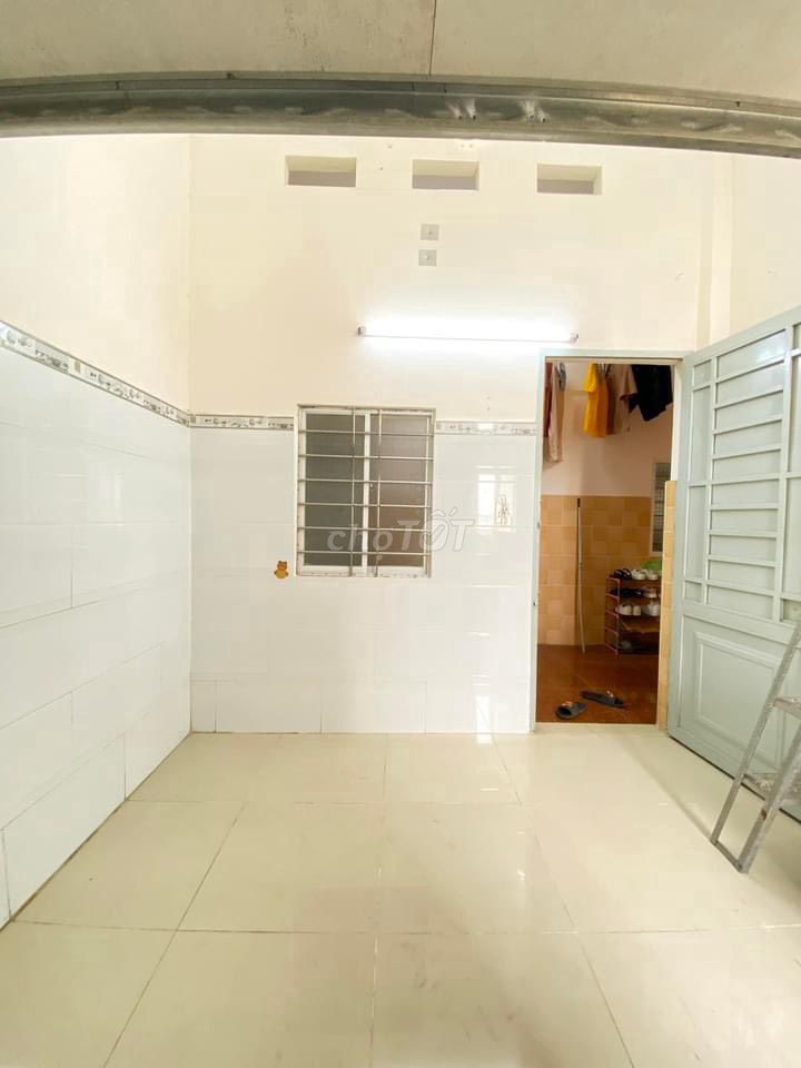 2M high guard room 2M open air-air elevator