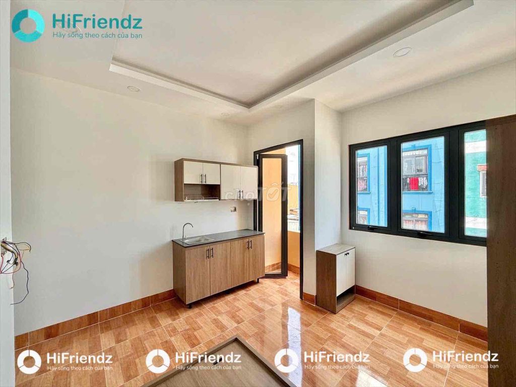 3 km from ueh - huflit 3.2 km newly built just Lê Đại Hành with a balcony
