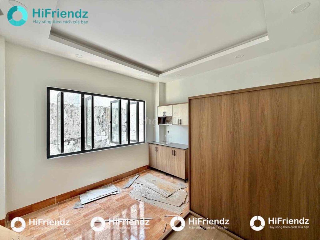 3 km from ueh - huflit 3.2 km newly built just Lê Đại Hành with a balcony