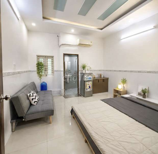 hyperwide studio room - full interior - 10 P P P P aeon tep - sky well window