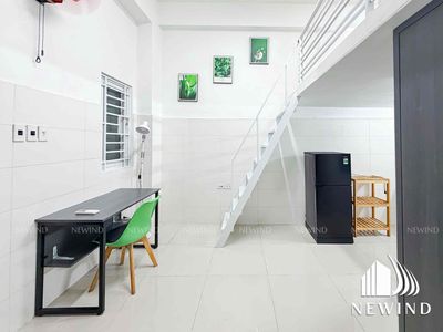 The new room's up near Lotte, 5 p over tdtuuuu undfm nttu. Students first