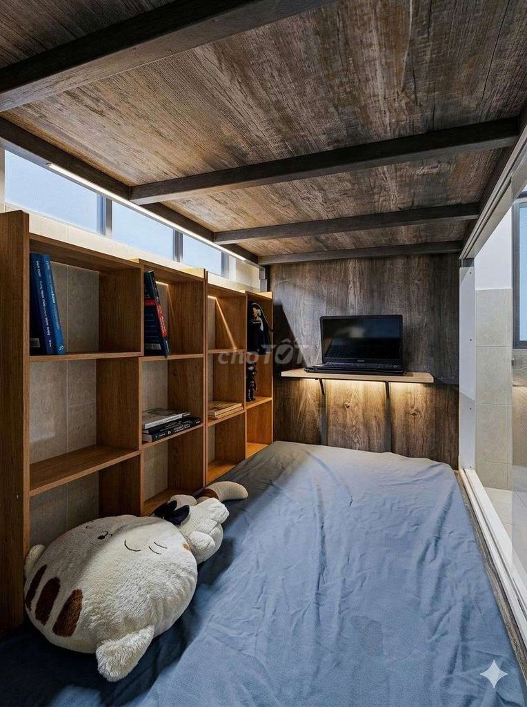 Sleepbox dorm -- just at the University of Industrial, bv 175.