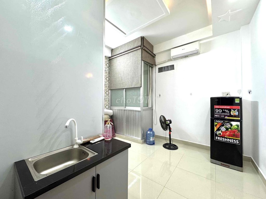Rents with air conditioning, kitchen counters that fit one person in Thống Nhất Gò Vấp.