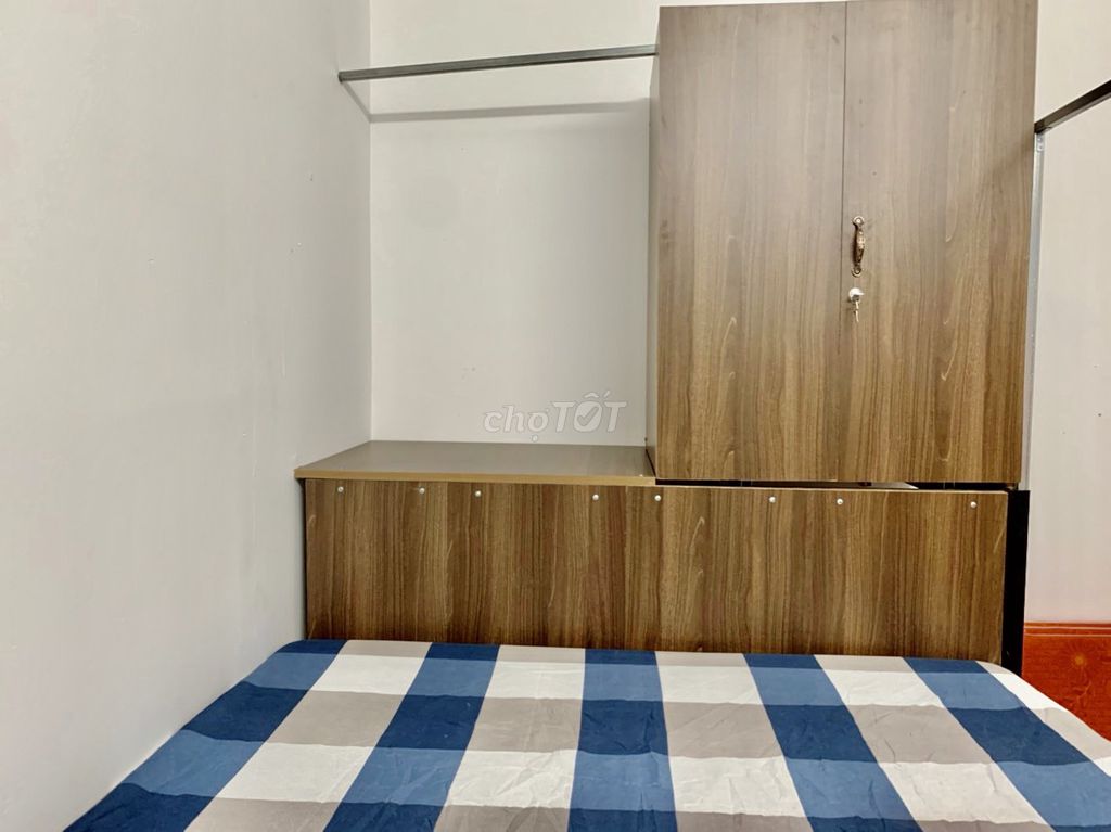 Rent room at the compound, dorm, homes, full comfort.