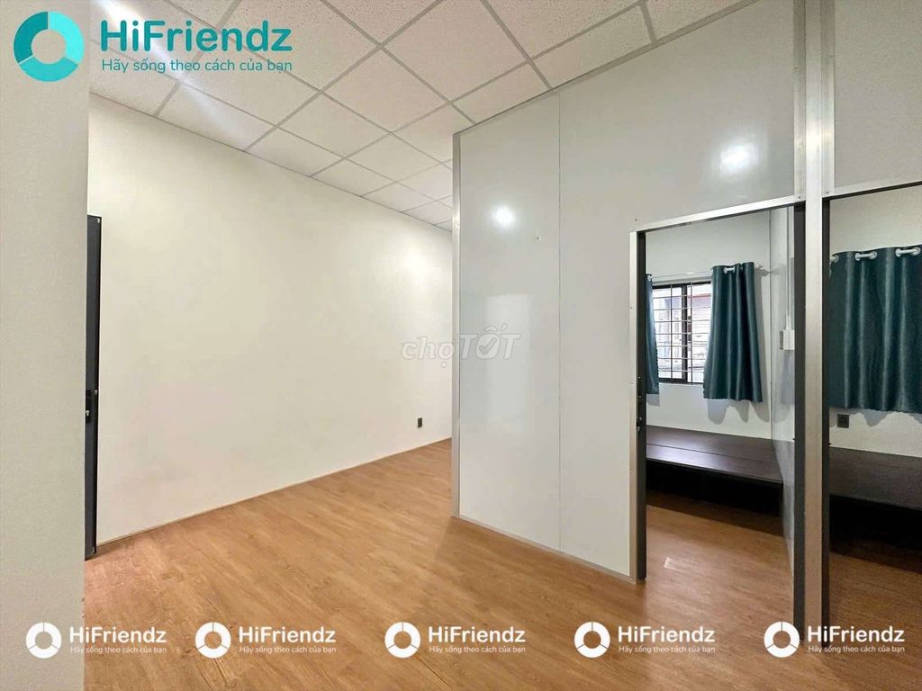 2 bedrooms - sky window - 5 P vhu - huit - full nth - support stake
