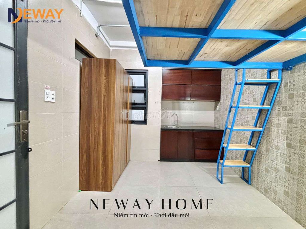 The guard room is three people at-- the full option-- Next to Tân Hương