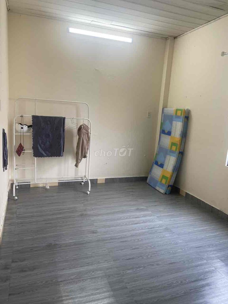 Room 26 Nguyễn Thái Bình.