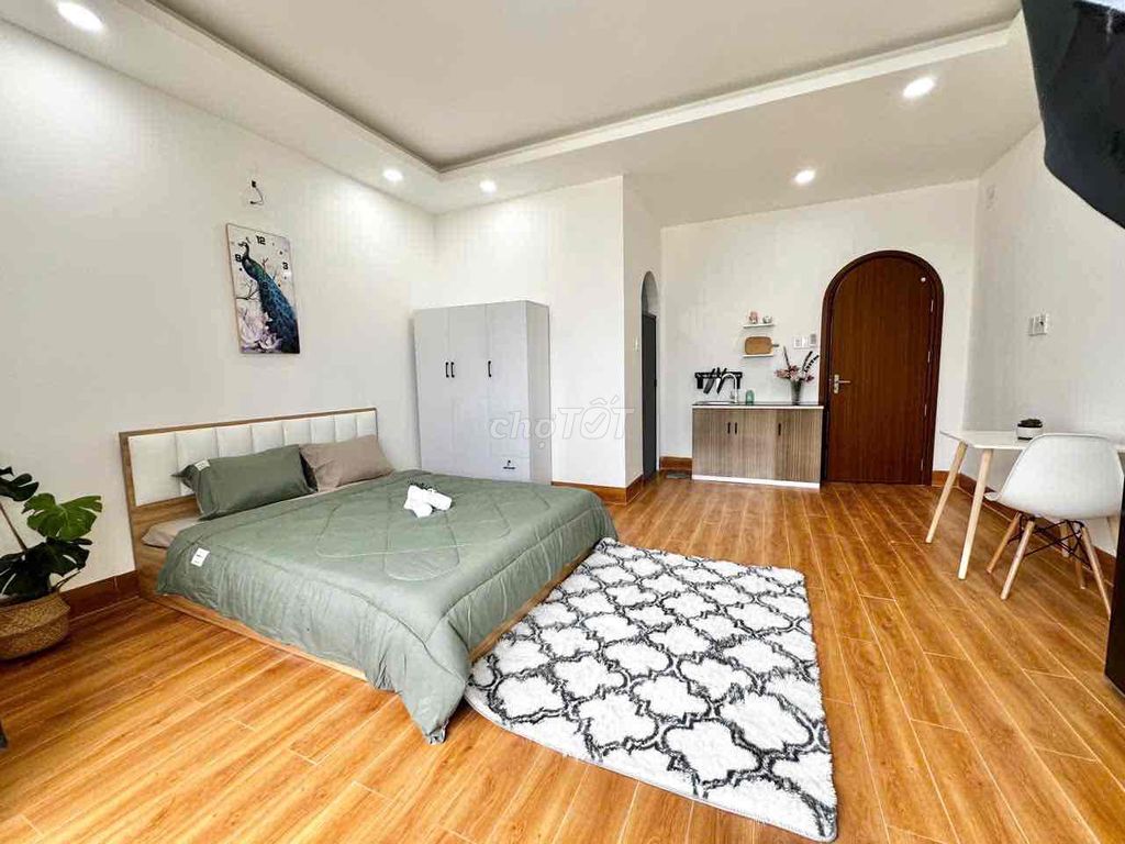 Rent a new full interior elevator room at Nguyễn Ảnh Thủ