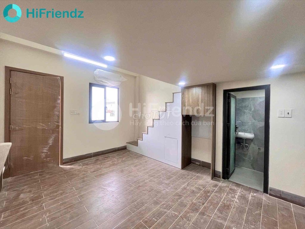 have the student room wide-housed full interior window