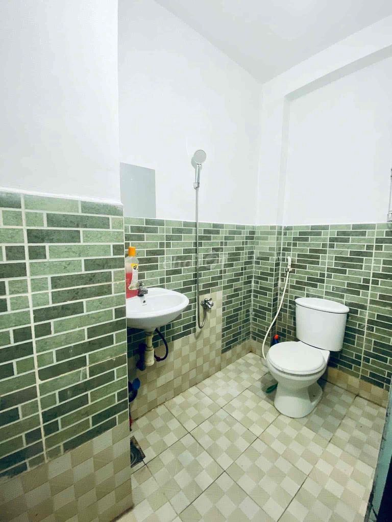 Rent Studio Room, Airmarine near Airport, Airport.