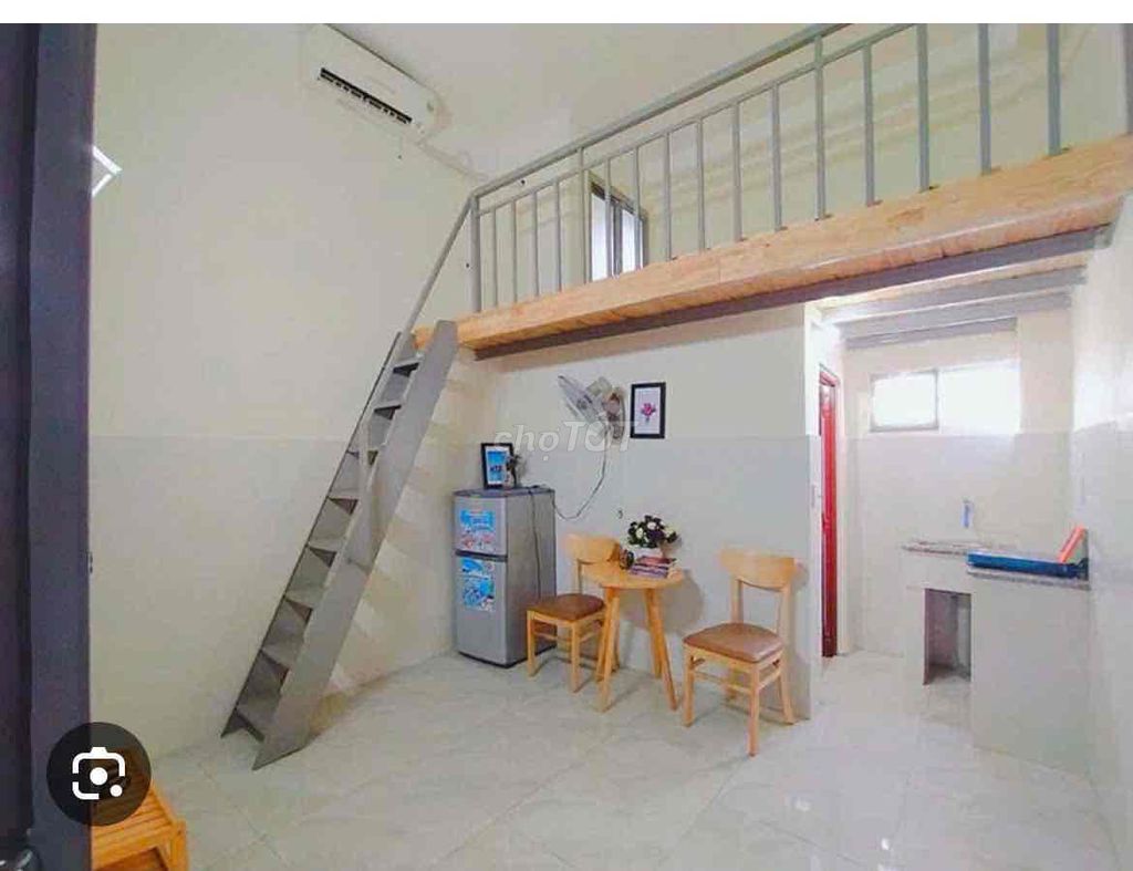 Rent room.