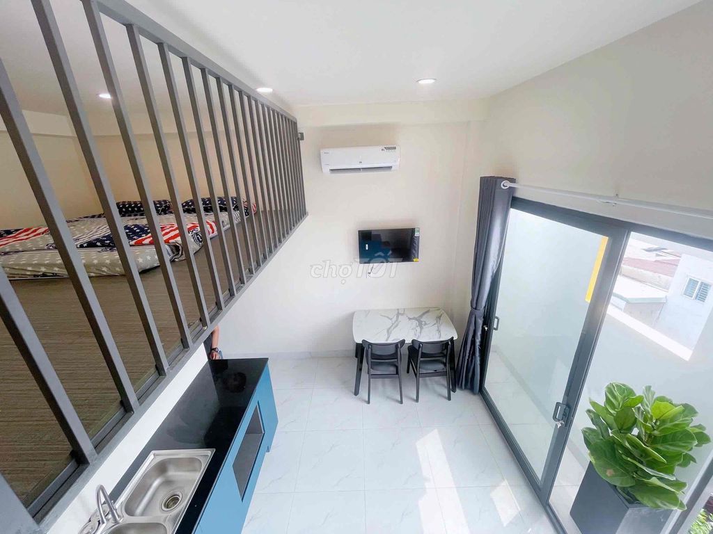 The new Dumex near the Second law market, Trường Sa Coast.
