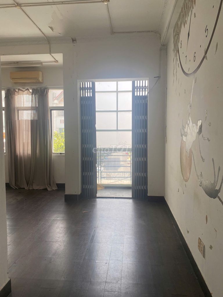 Rent room - District 7