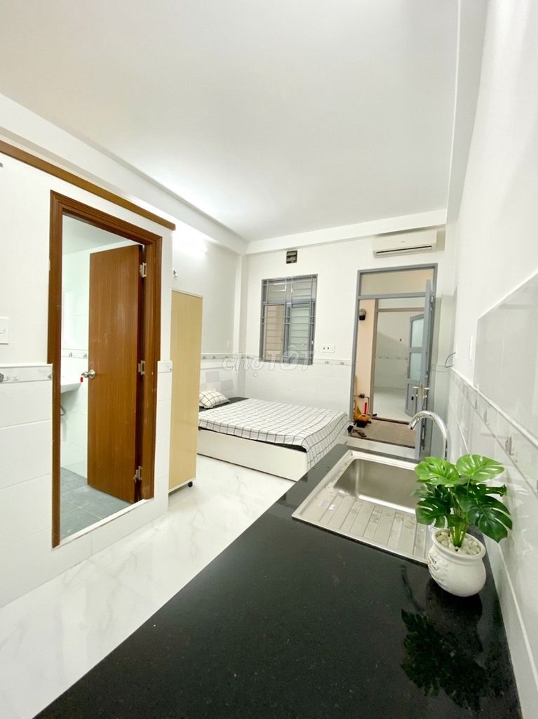 The new interior cool Nguyễn Kiệm. Close to Y_hous