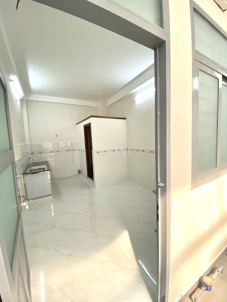 The new interior cool Nguyễn Kiệm. Close to Y_hous