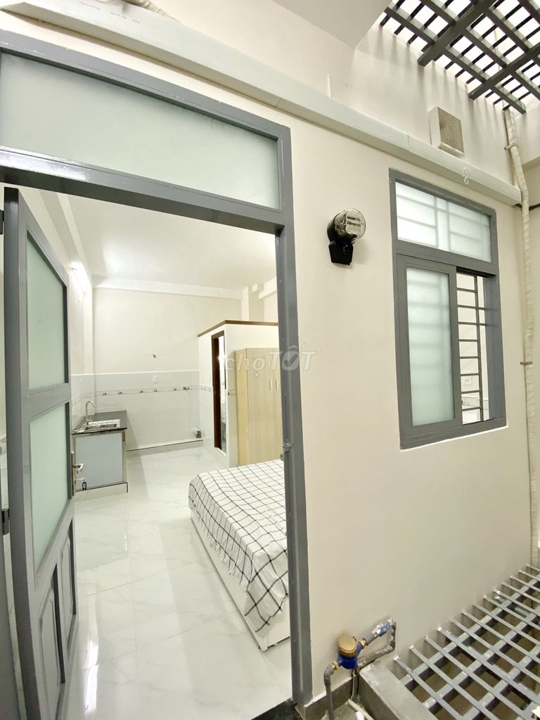 The new interior cool Nguyễn Kiệm. Close to Y_hous