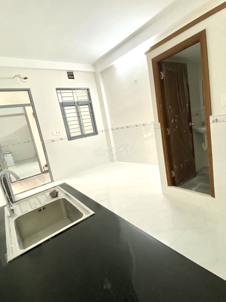 The new interior cool Nguyễn Kiệm. Close to Y_hous