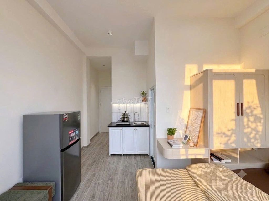 The new balcony building An Dương Vương full convenience 5.6 million.