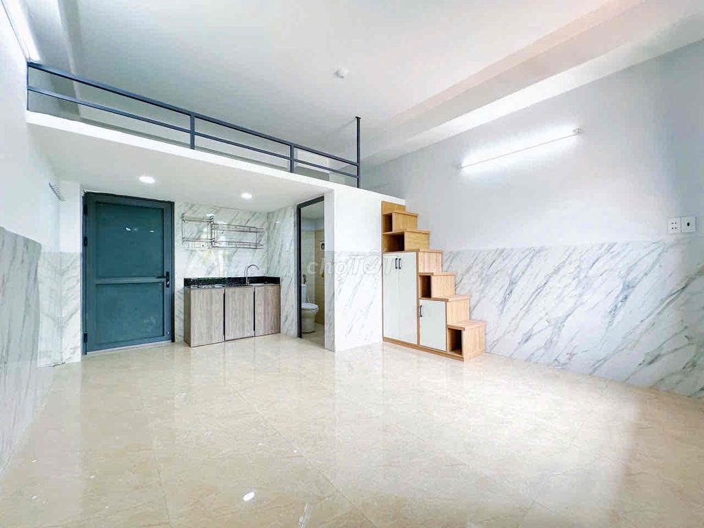 The new Bancol service apartment is cool. Nine owners near the University of huit,vhu view aircraft.
