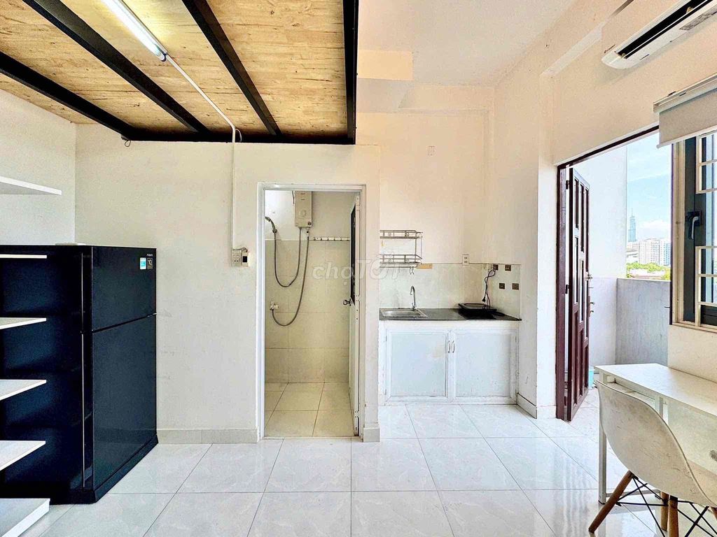renting room-responsible--near university lan uth hutech staff academy