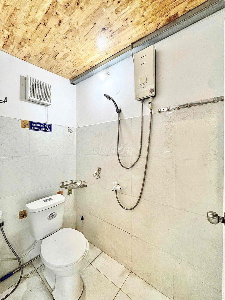 renting room-responsible--near university lan uth hutech staff academy