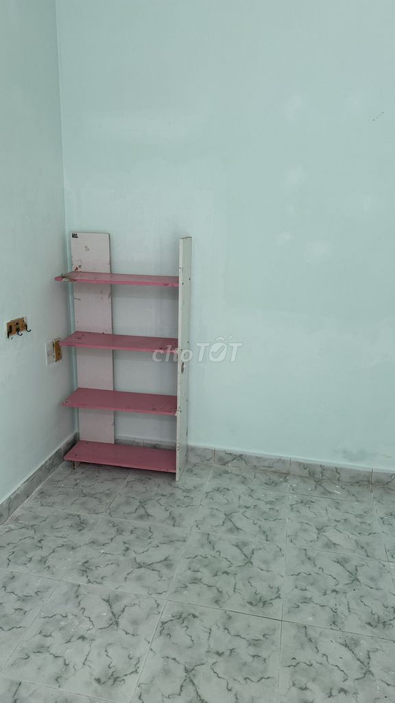 Women's Room 2 million2 – near university