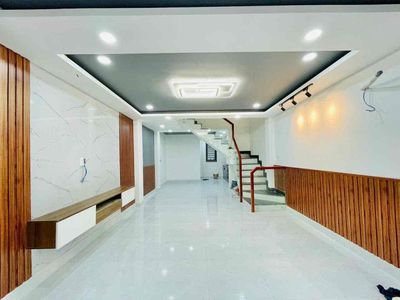 Nice house 71/8 E Nguyễn Văn Thương (D1), 3 bedrooms, 3 floors