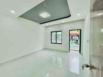 Nice house 71/8 E Nguyễn Văn Thương (D1), 3 bedrooms, 3 floors