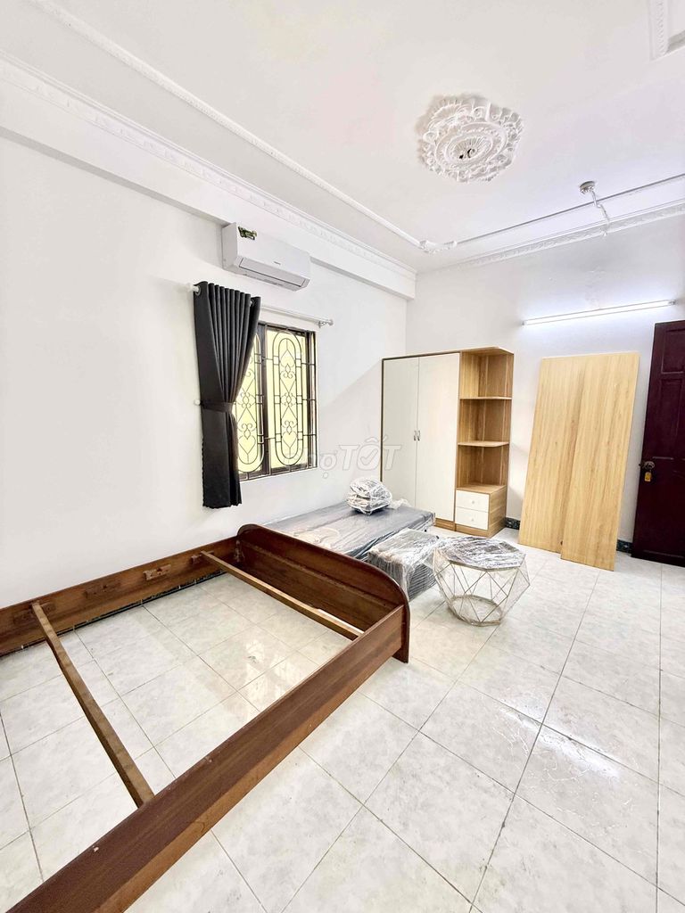 New home full of new furniture 100% Hoàng Hoa Thám cash
