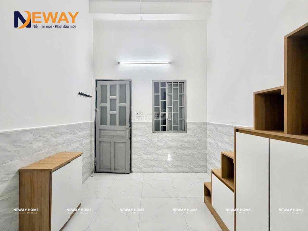 Rent the new Cold Machine Room near the Constitutional University, Europe