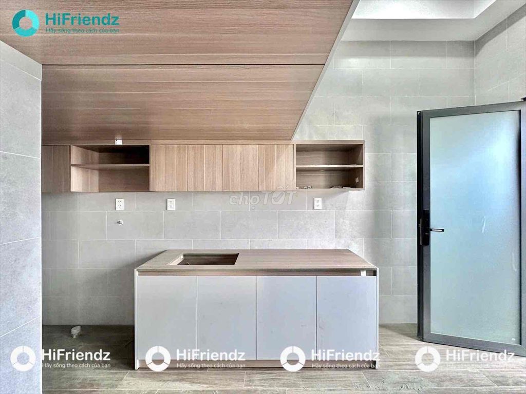 Rent Room 2.87. Near the University of Business.