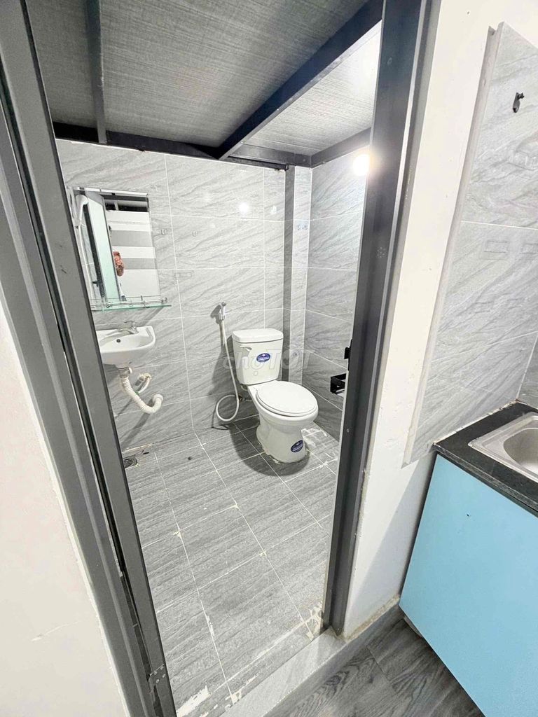 air conditioning room - right on the ground - Thích Quảng Đức