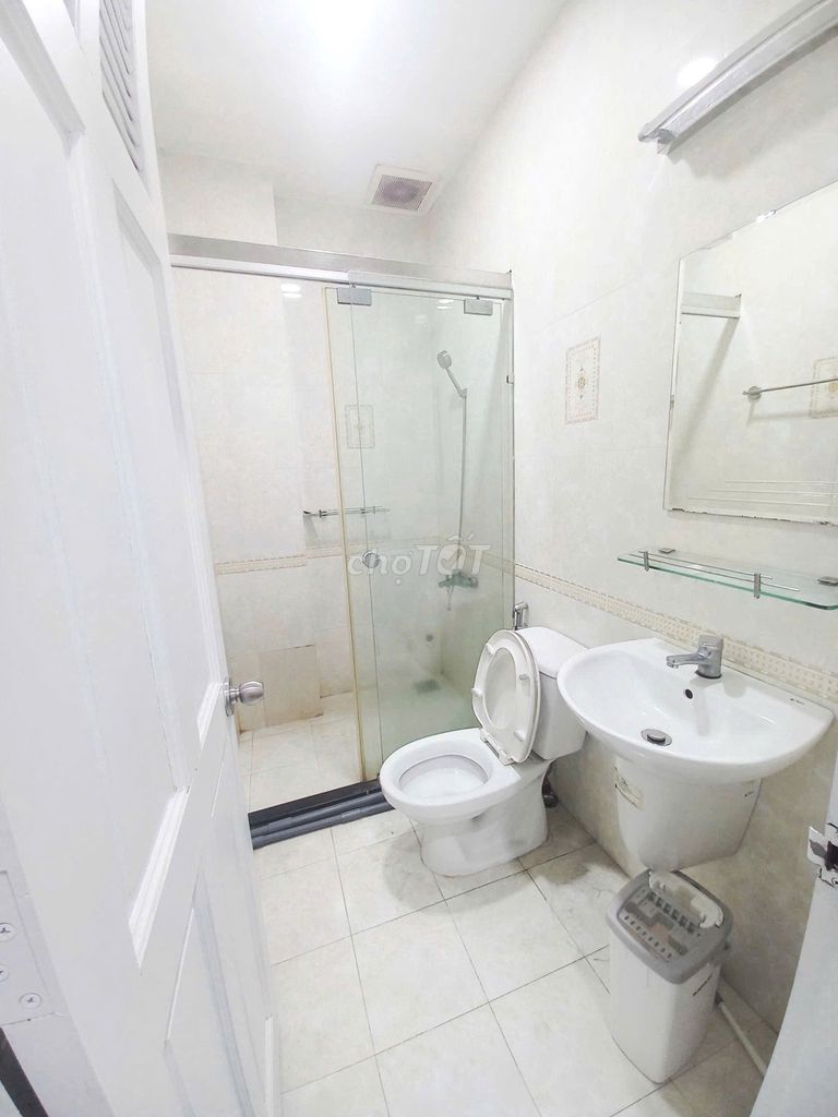 Rent a nice service apartment near Sun's School. Wins 4.8 million ath.