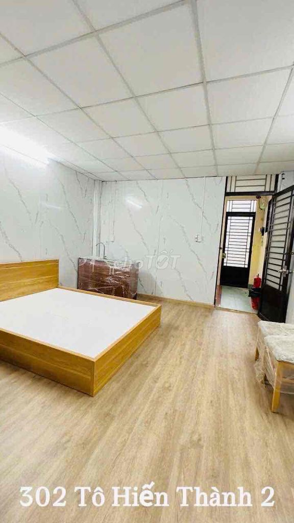 Rent a cheap ten-to-last September hotel.