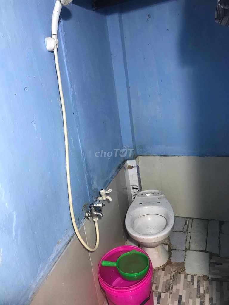 Rent room.