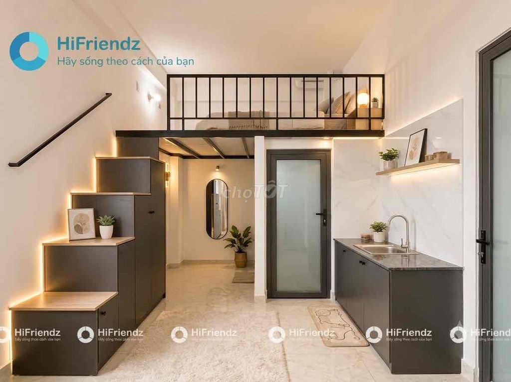 The cost of 25 M2 is less than 4 kilometers from college.