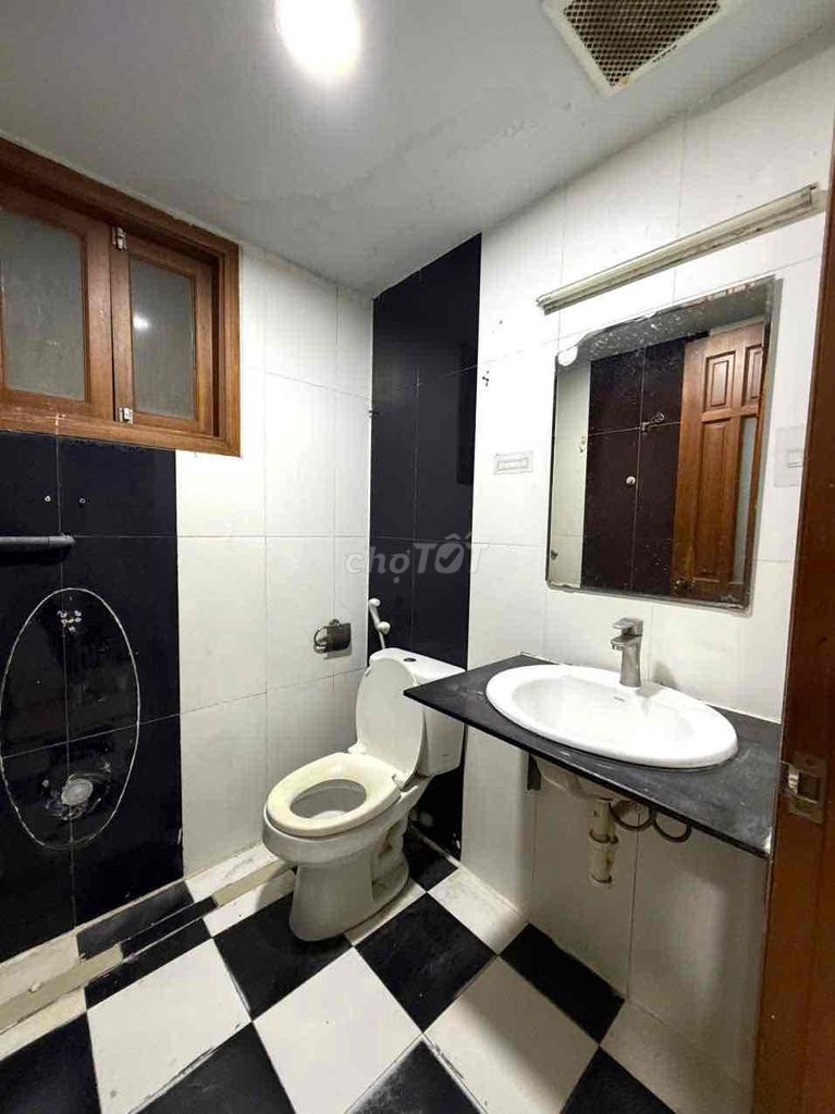 High Service apartment for Family Guardians
