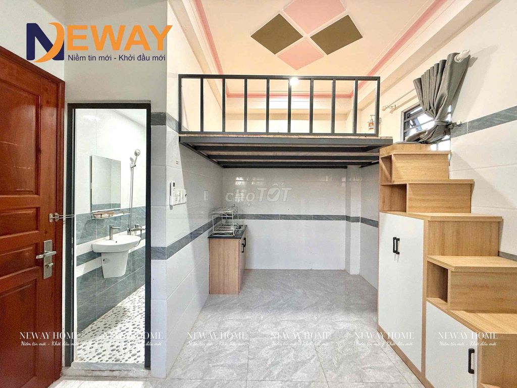 REDA room - a modern sky window close to Vhu