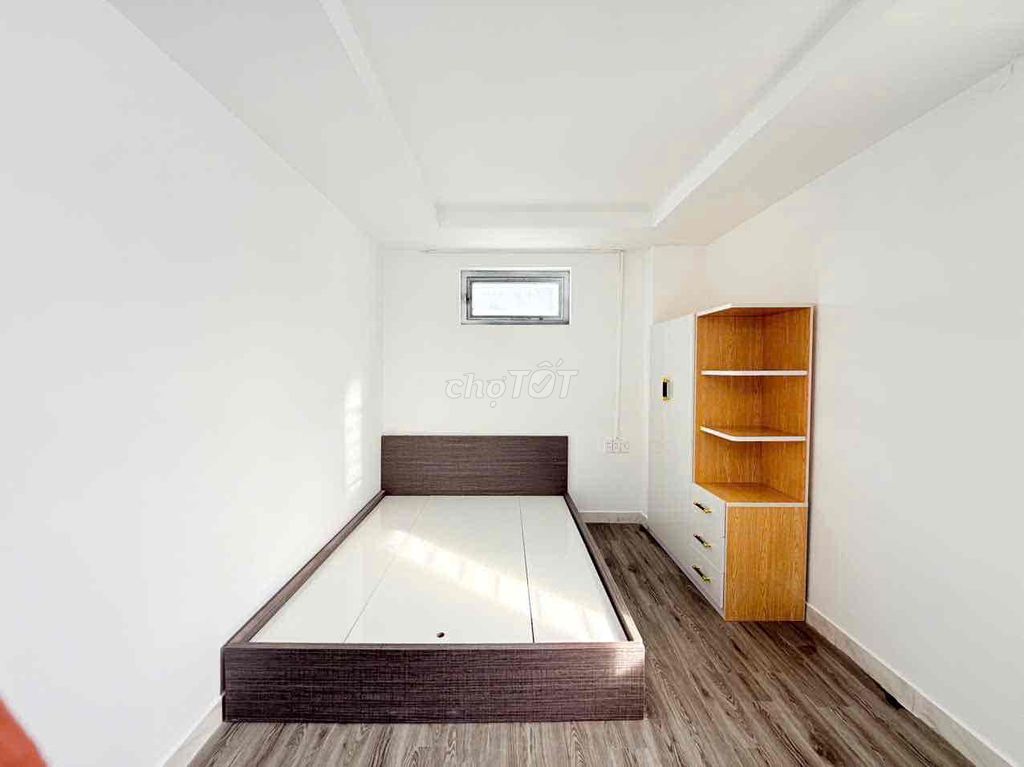 studio apartment - Trường Chinh-12 district window vhu, ouit