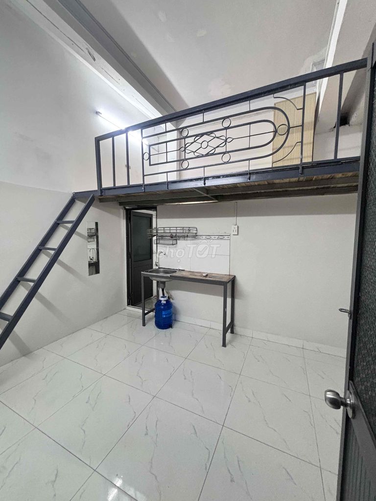Room Lê Lai