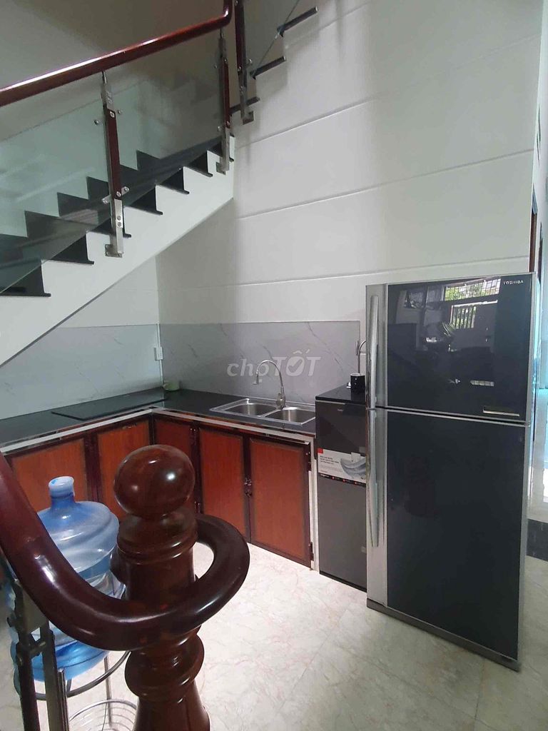 The new sleepbox is right on Phú Thuận District 7