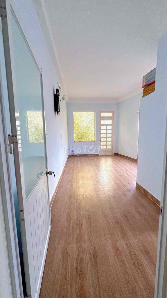 Rent room near tdtu, rmit, room wide open, with bandol