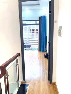 Nice new home - bordered district 1 - clear alley C